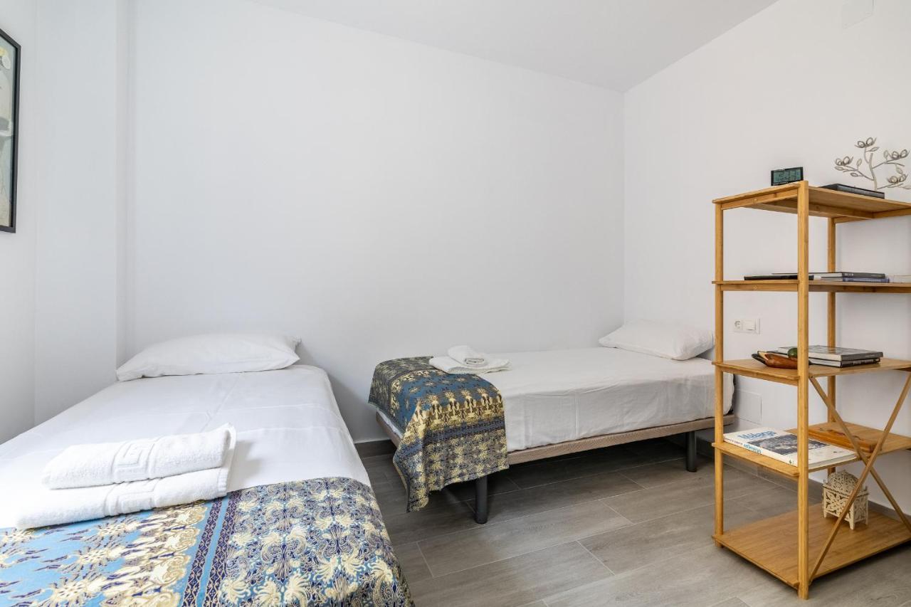 Livemalaga Victoria Suites Ngoại thất bức ảnh
