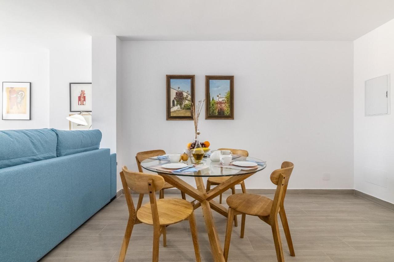 Livemalaga Victoria Suites Ngoại thất bức ảnh